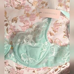 NWT Butterfly Mist Green Arabella Bra